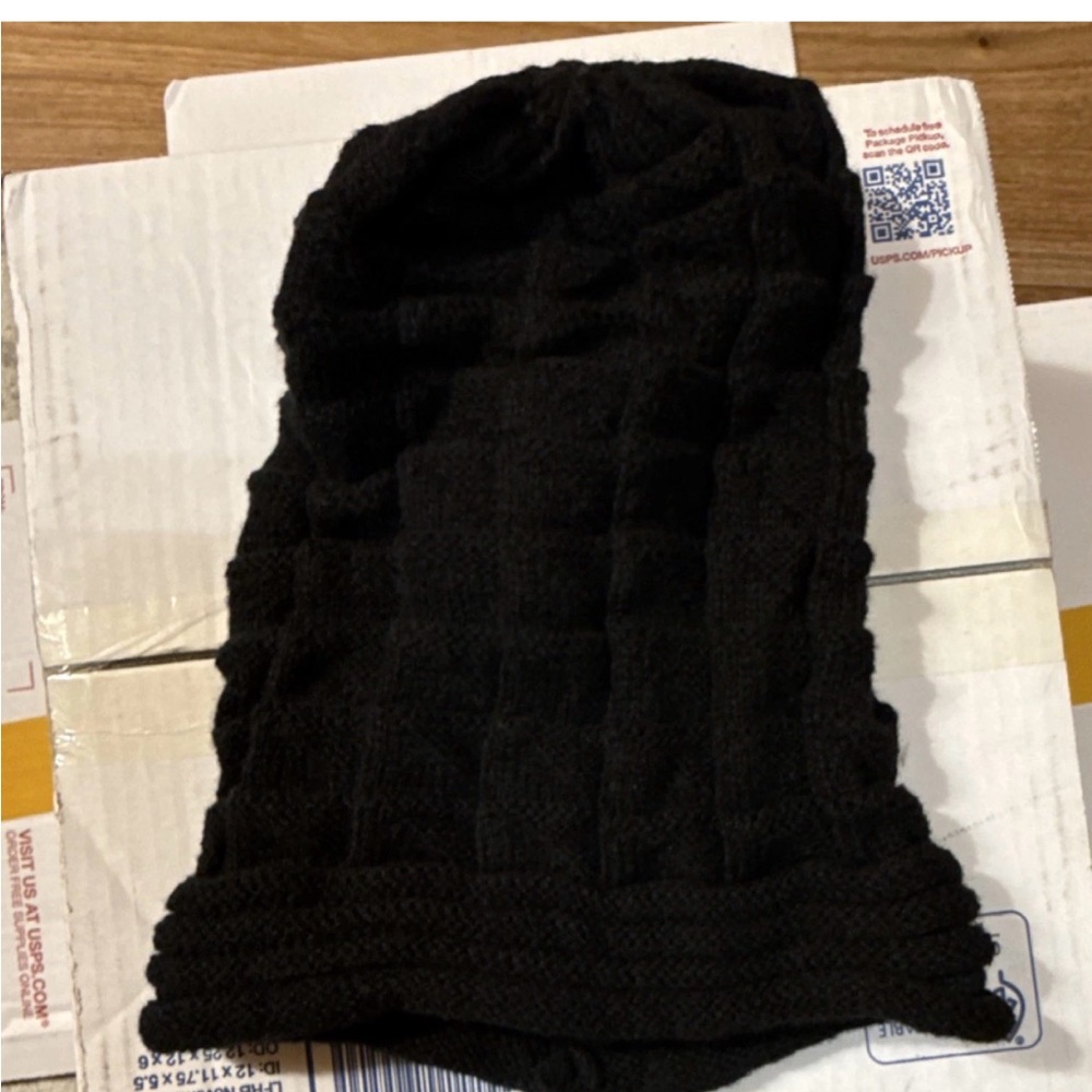 Black Knit Beanie - Picture 2 of 3